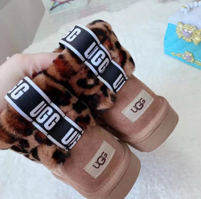 Furry Coat with Wholesale Boots Set #UG