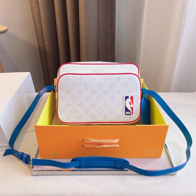 Wholesale & NBA Co-brand Unisex Bag #LOV