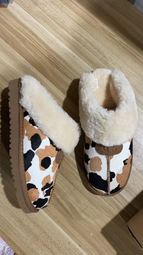 Cow Print Wholesale Slides #UG