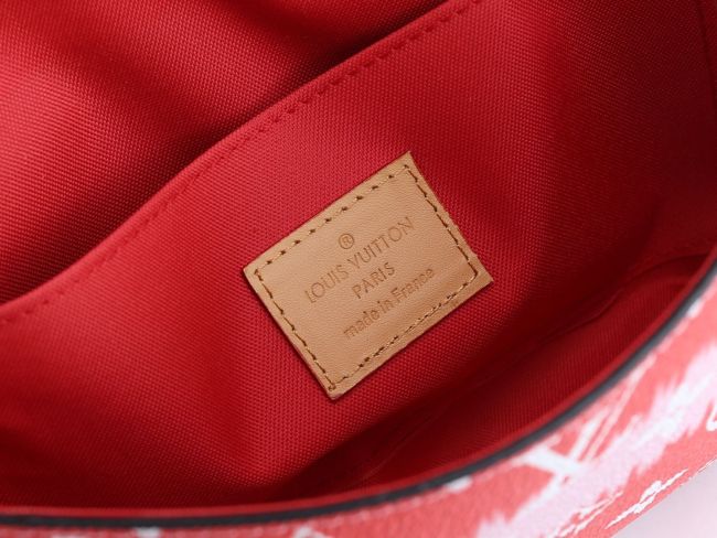 Wholesale Chain Clutch Bag #LOV