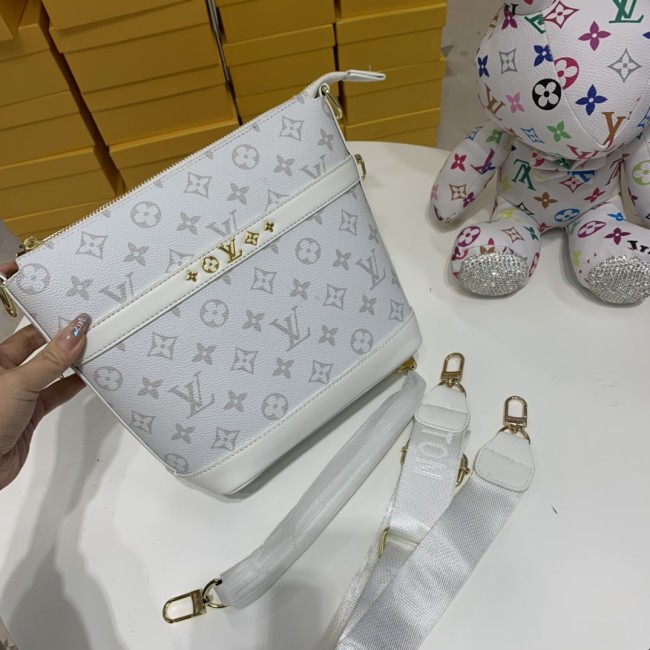 Wholesale Bucket Bag No Box #LOV