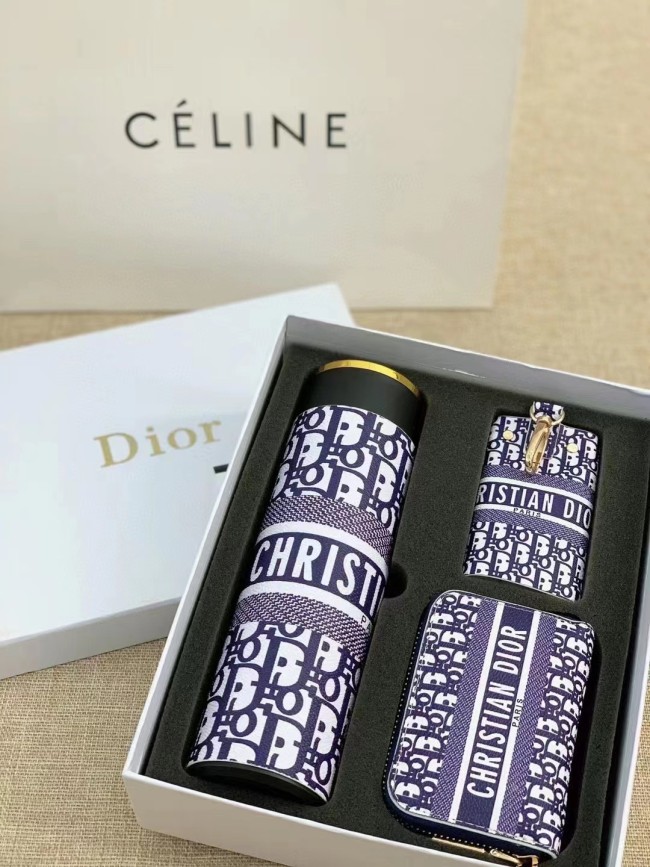 Deigsner Cup with Chain Wallet Set