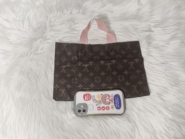 Wholesale Plastic Shopping Bags  #LOV