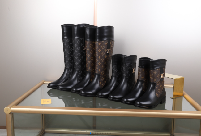 Wholesale Boots with Box #LOV