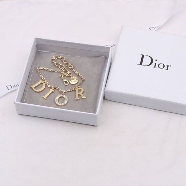 Designer Bracelet & Necklace Set No Box