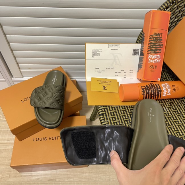 Wholesale Slides with Box #LOV