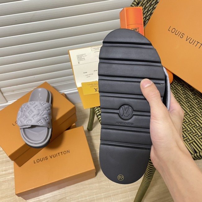 Wholesale Slides with Box #LOV