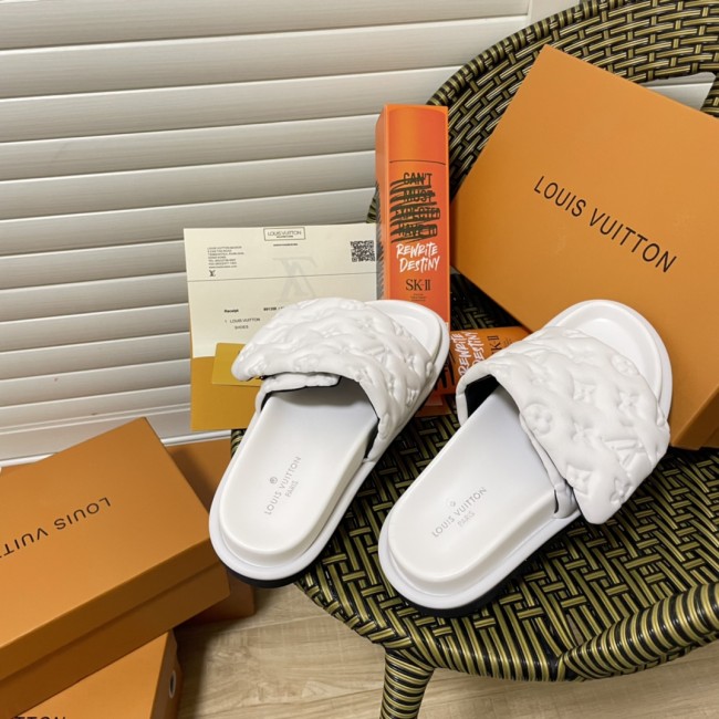 Wholesale Slides with Box #LOV