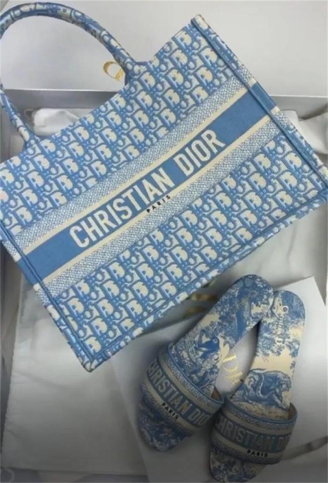 Wholesale Sneaker with Tote Bag Set #DIO