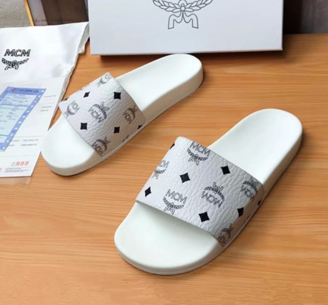 Flash Sale Wholesale Slides with Box #MC