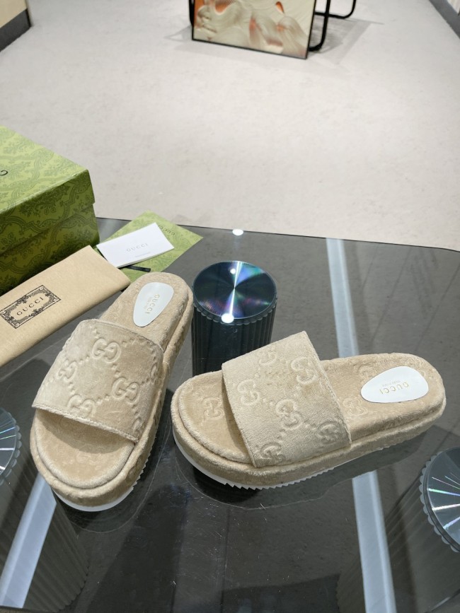 Wholesale Velvet Slides with Box #GUI