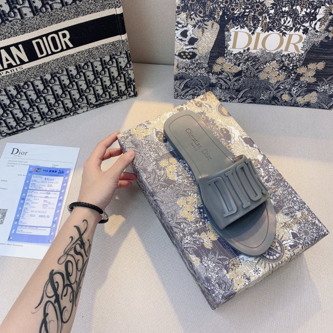 Wholesale Slides with Box  #DIO