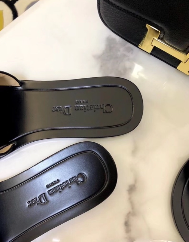 Wholesale Slides with Box  #DIO