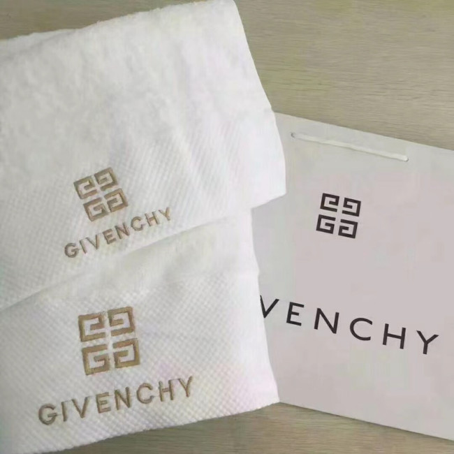 Designer Towel 3 pcs Set Cotton Material with Shopping Bags