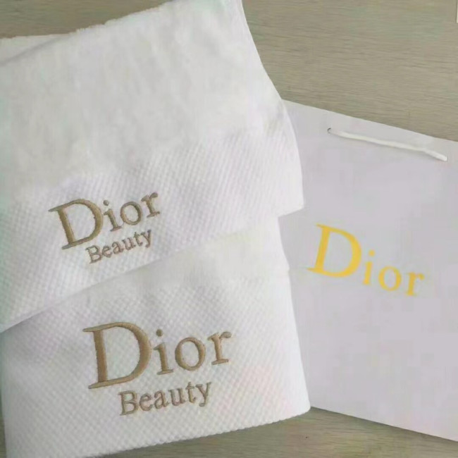 Designer Towel 3 pcs Set Cotton Material with Shopping Bags