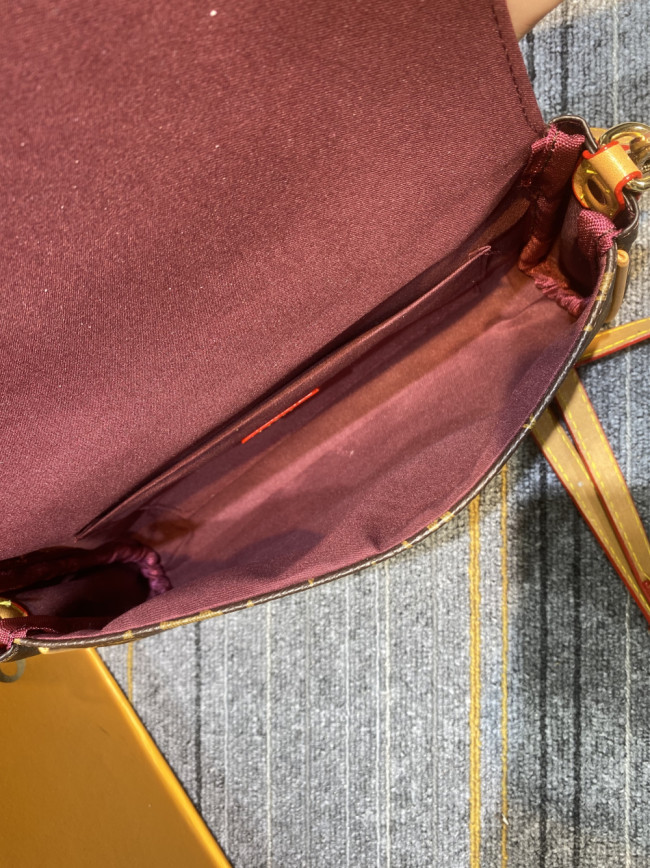 Wholesale Message Bag No Box #LOV