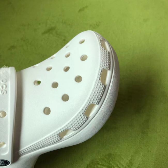 Adults Crocs Shoes No Box #NOO