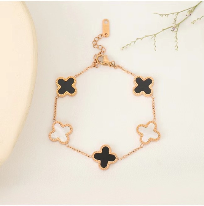 Four Leaf Clover Bracelet