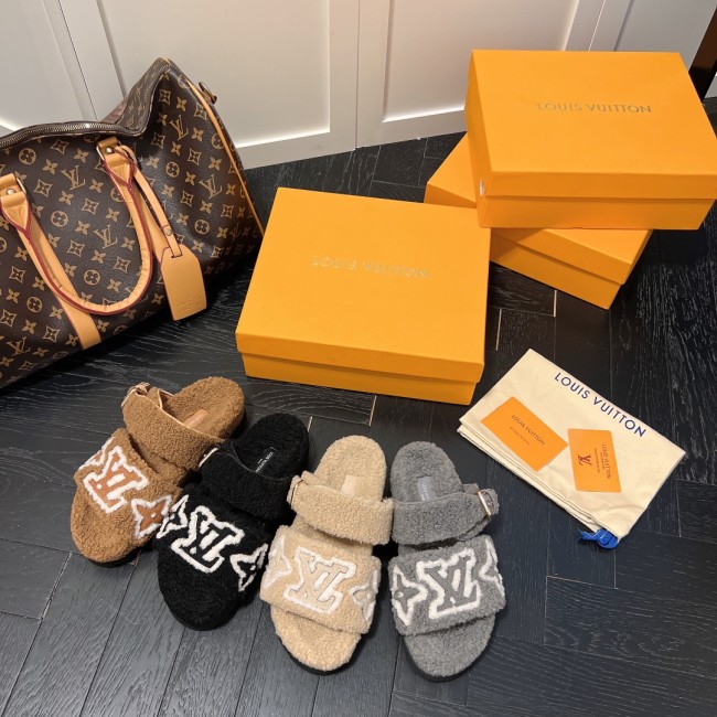 Wholesale Furry Slipper with Box #LOV