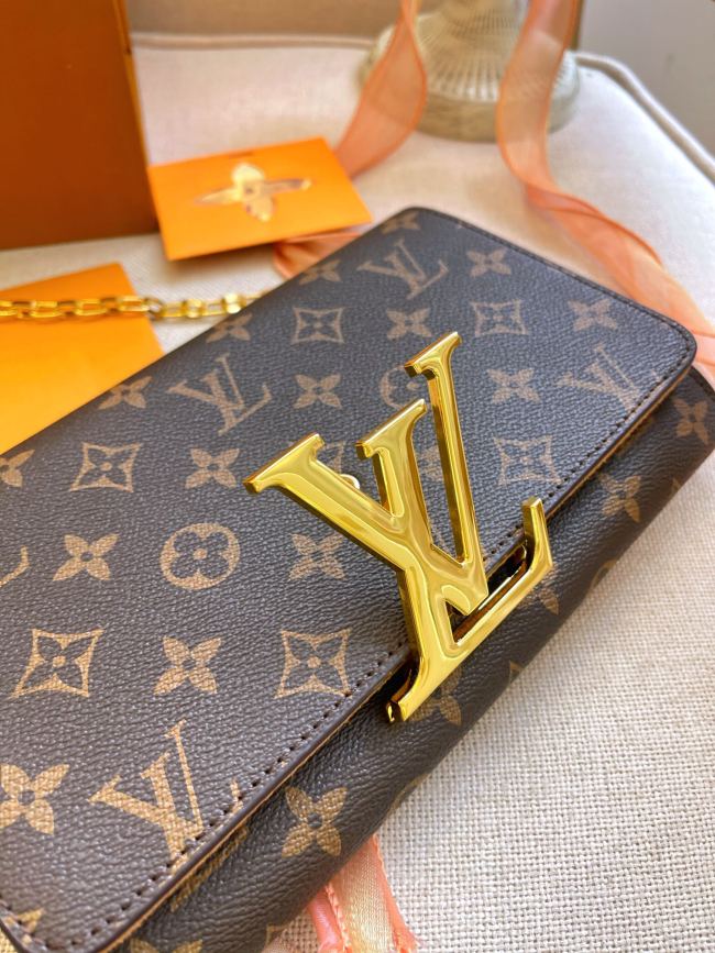 Wholesale Chain Bag with Box #LOV