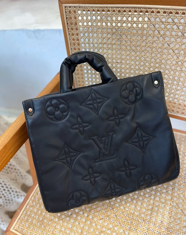 Wholesale Tote Bags Winter #LOV