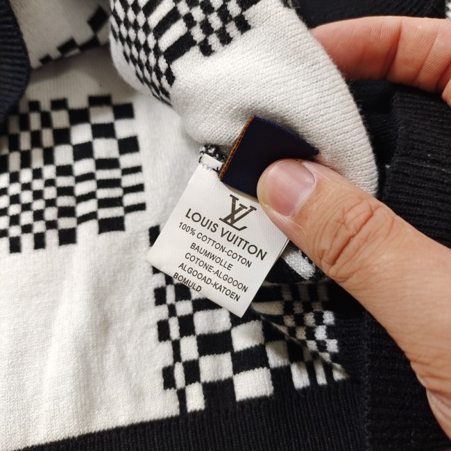 Unisex Sweater with Tags