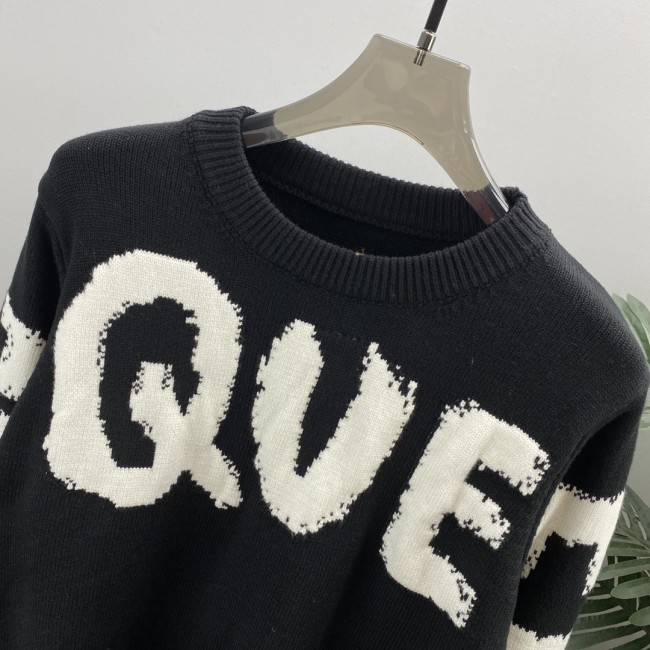 Fashion Unisex Sweater with Tags #MCQ