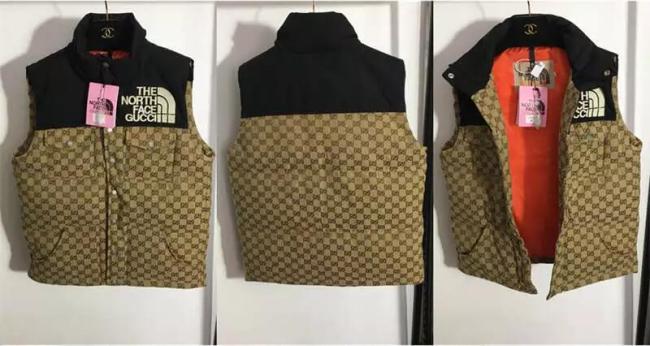 High Quality Fashion Down Jacket Vest for Women with Tags