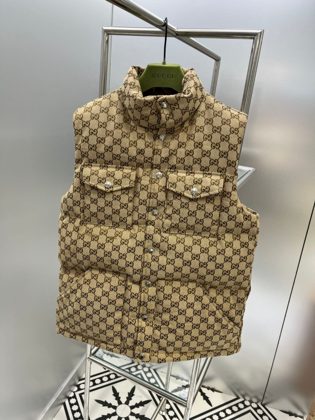 High Quality Fashion Down Jacket Vest for Women with Tags