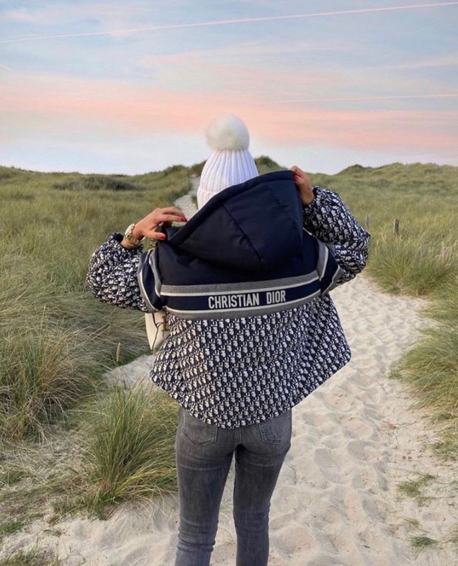 Wholesale Fashion Coat & Boot Set #DIO