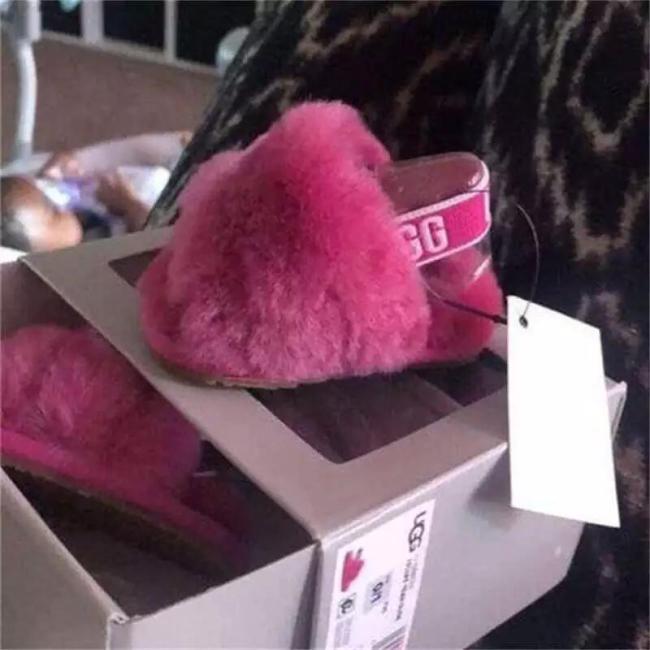 1 Pair Plush Slipper for Kid Size:4C-3Y