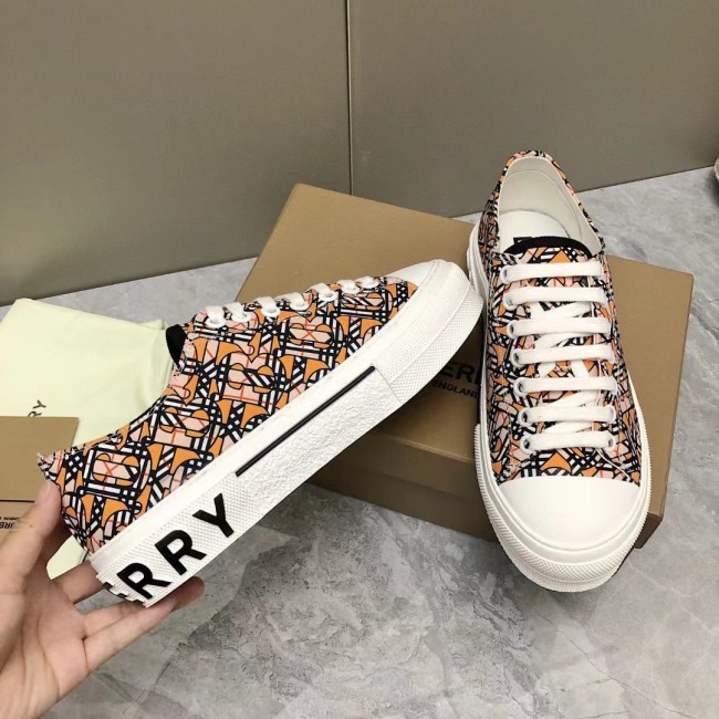  Fashion Shoes with Box #BUR