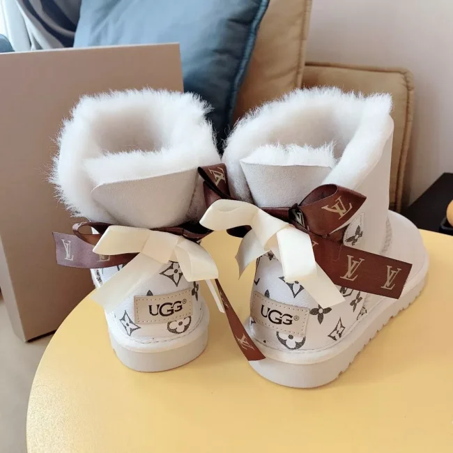 Wholesale boots #UG #LOV