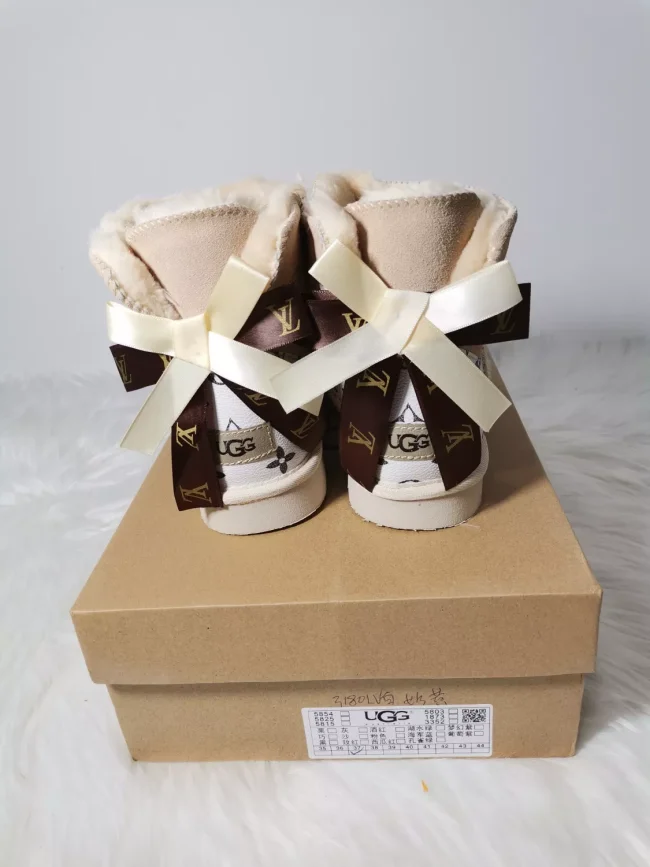 Wholesale boots #UG #LOV