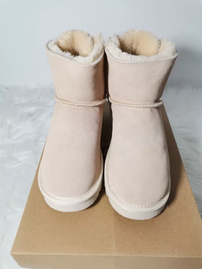 Wholesale boots #UG #LOV