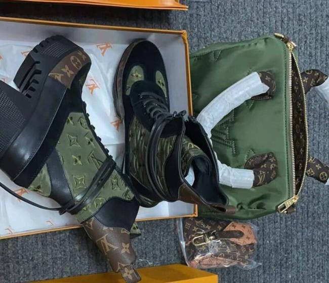 1 Set Top Quality Fashion Boot & Bag Set #LOV