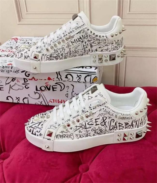 1 Pair Top Quality Shoes with Box #DG