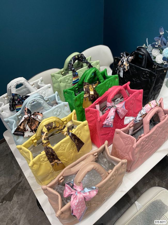 Women Fashion Puffy Tote Bag #LOV
