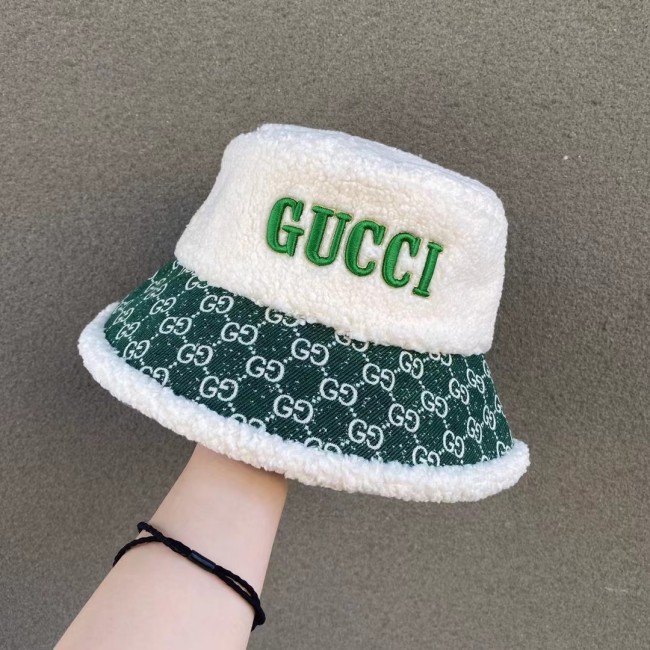 Furry Winter Bucket Hat #GUI