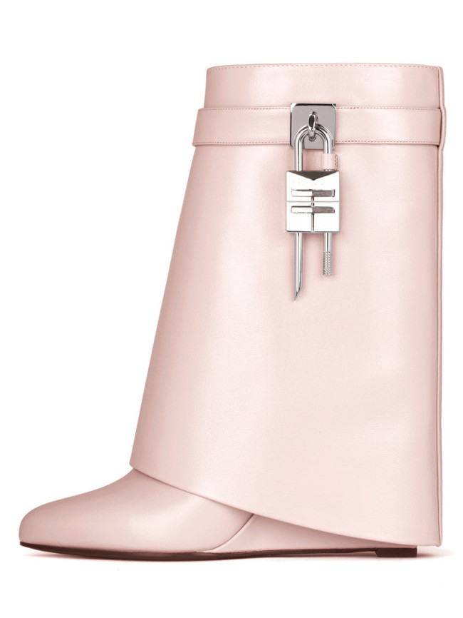 Women Meidium Boots No Brand #NO