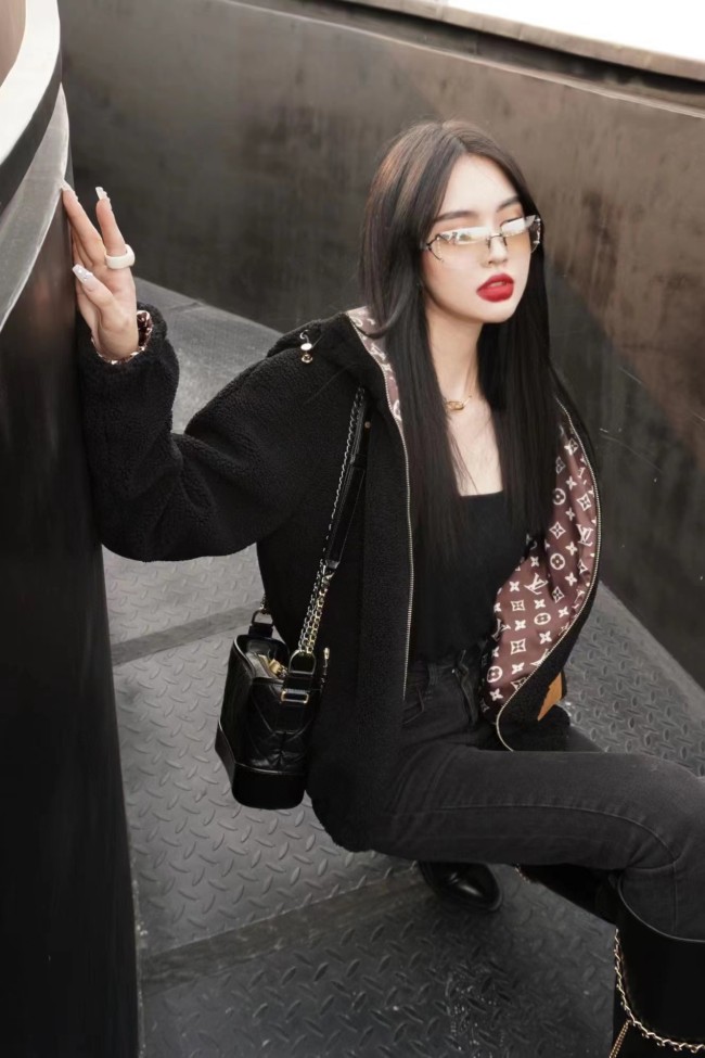 Fashion Reversible Furry Hooded Jacket with Tag #LOV