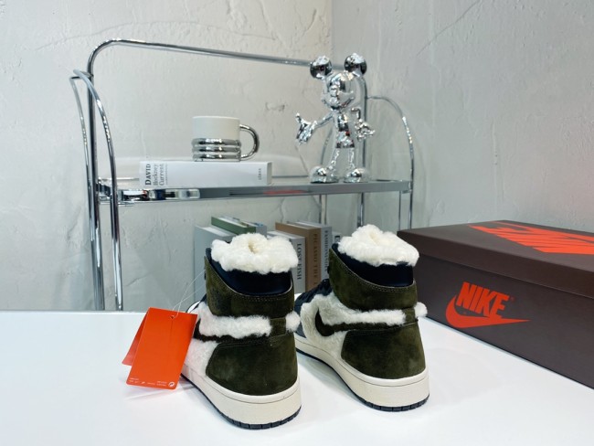 Top Quality Furry Sport Shoes with Box Free Shipping #NIK