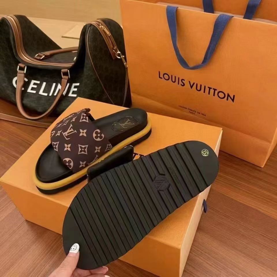 Women Top Quality Fashion Slippers with Box #LOV