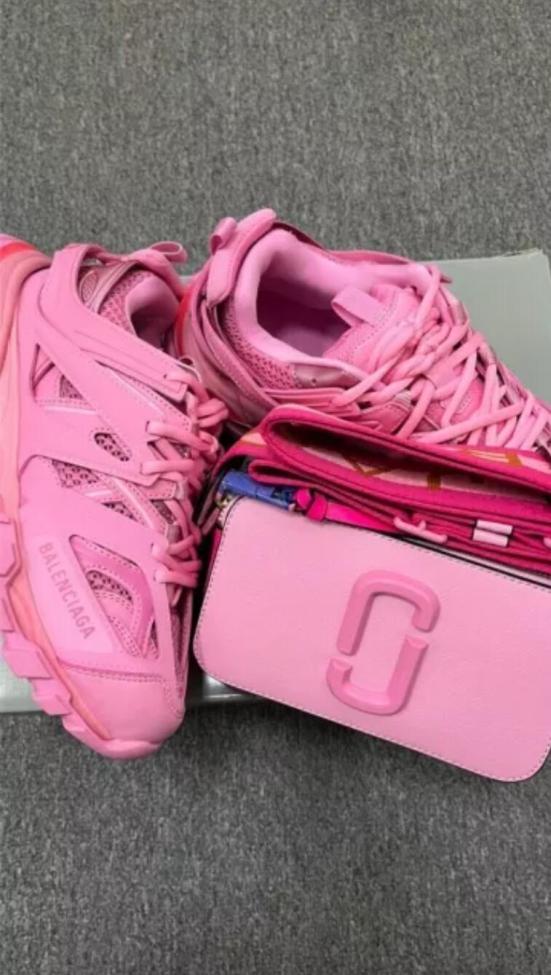 1 Set Top Quality Sneaker Shoes & Bag Free Shipping #BAL