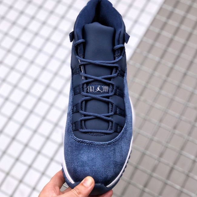Velvet Sports Shoes AJ11 with Box #NIK