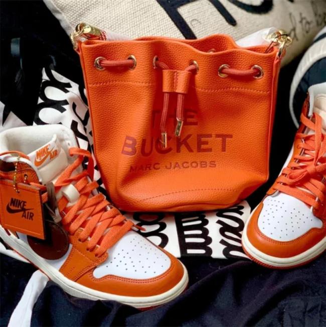 1 Set Fashion Sport Shoes & Bucket Bag #NIK