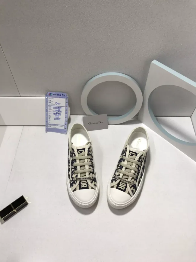 Wholesale Embroidery Shoes #DIO