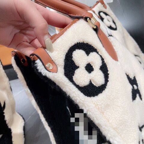 1 Set Fashion Tote Bag & Boot with Box #LOV