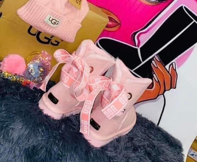 1 Set Fashion Snow Boots & Scarf & Hat #UG