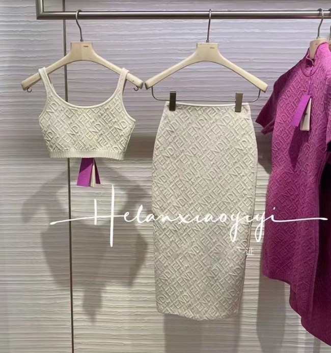 Women Fashion Knit 2 pcs Skirt Set with Tags #FEI